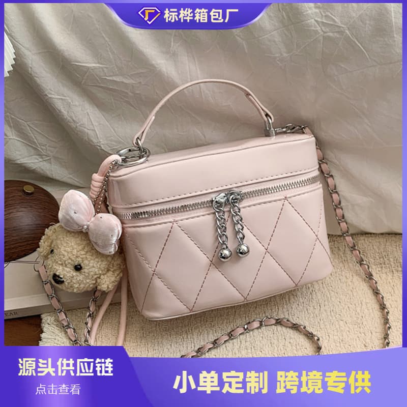 Cross-border 2026 New Hot-Selling Small Bag for Women Fashionable Niche Design Diamond-Quilted Chain Crossbody Bag Handbag Box Bag