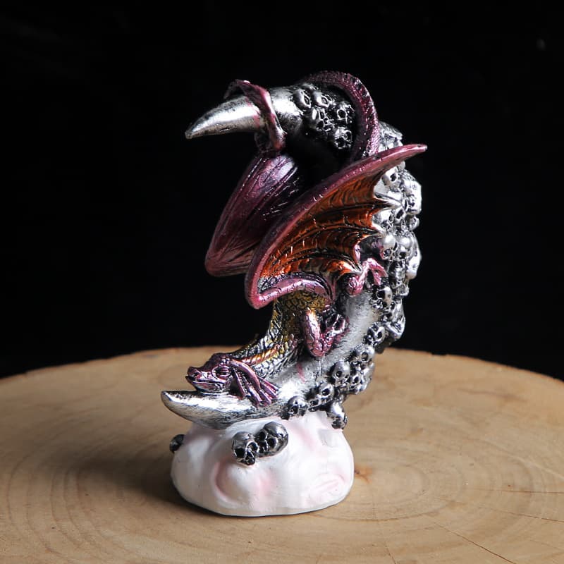 Halloween decorative ornaments moonlight dragon statue resin crafts Gothic style decorative skull crescent sculpture