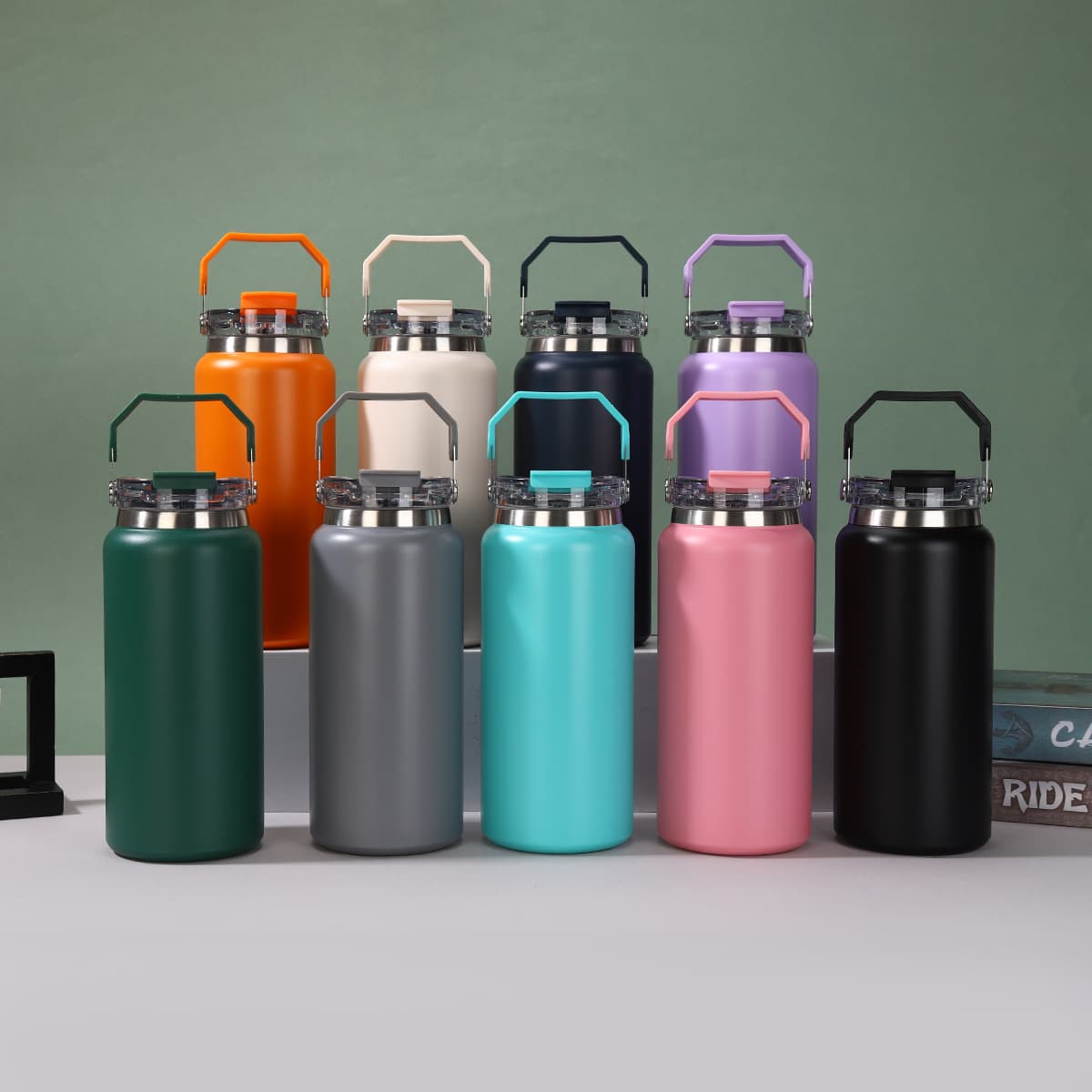 New large-capacity 304 stainless steel thermos cup with handle, portable sports kettle, outdoor space kettle, tumbler