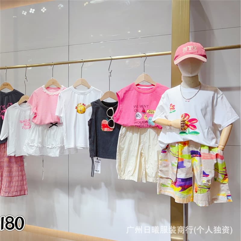 Children's Clothing, First-Hand Supply for Street Vendors, Children's Clothing Sources in Guangzhou, First-Hand Supply of Children's Clothing, Ran Xiaoran Children's Clothing