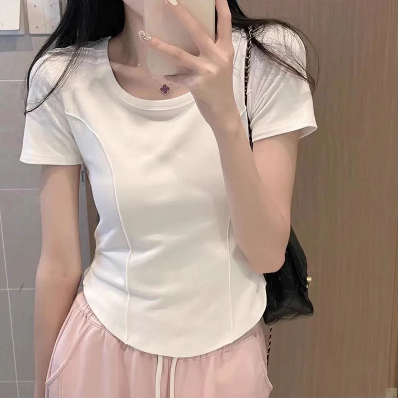Women's Cropped Irregular Fitted T-Shirt with Short Sleeves, White Top, Slim Fit