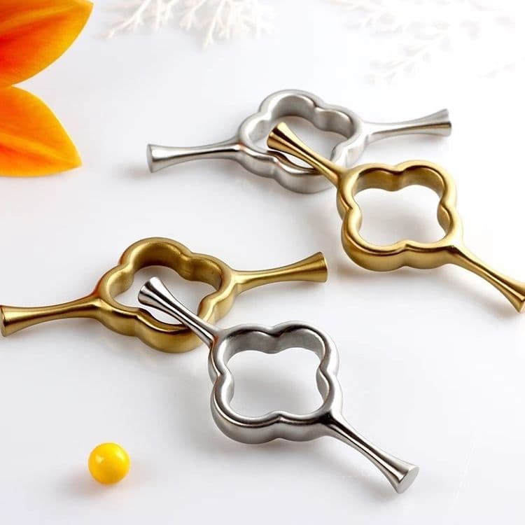Chopstick Rest: 304 Stainless Steel Chopstick Stand, Japanese-style Hollow Spoon Rest, Hotel Tableware