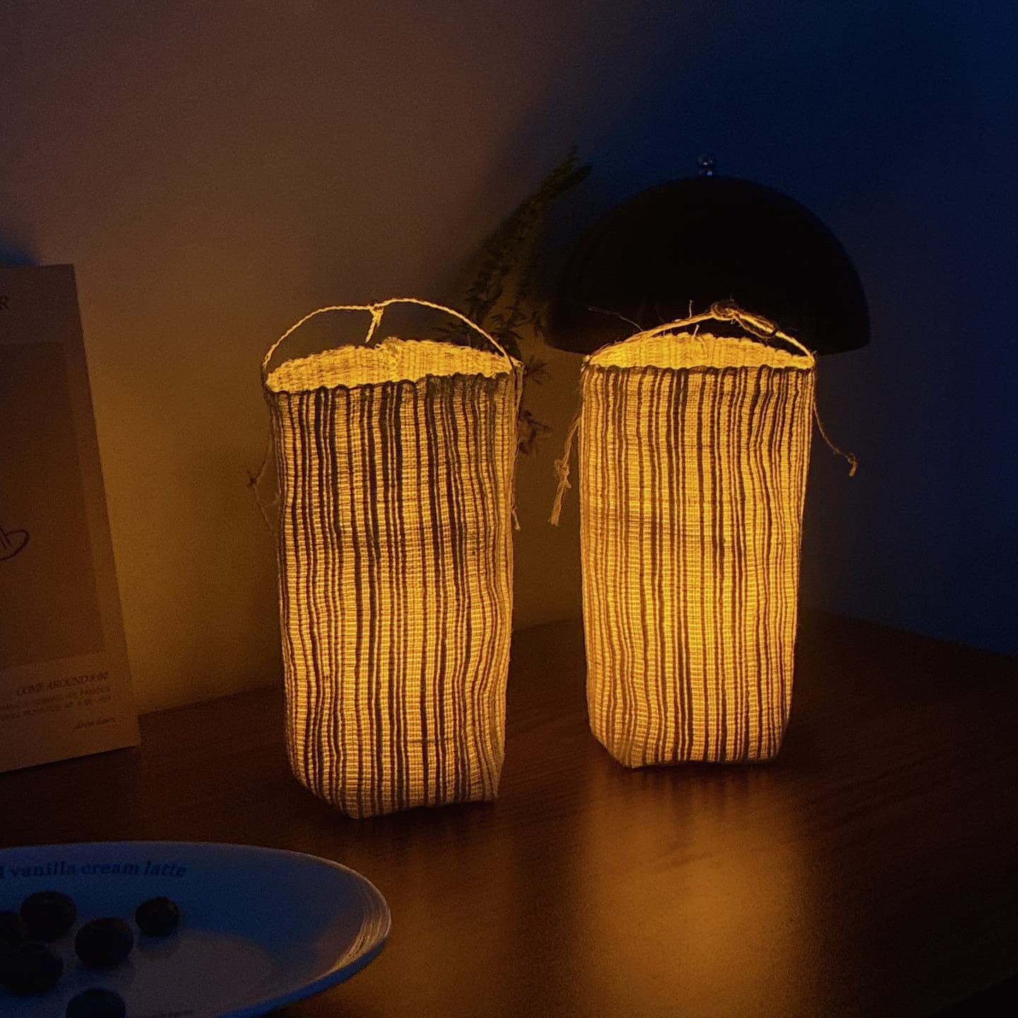 Intangible Cultural Heritage Handmade Grass Cloth Candleholder Vintage Ambiance Lampshade Hanging Light Home Decorative Ornament Electronic Candle