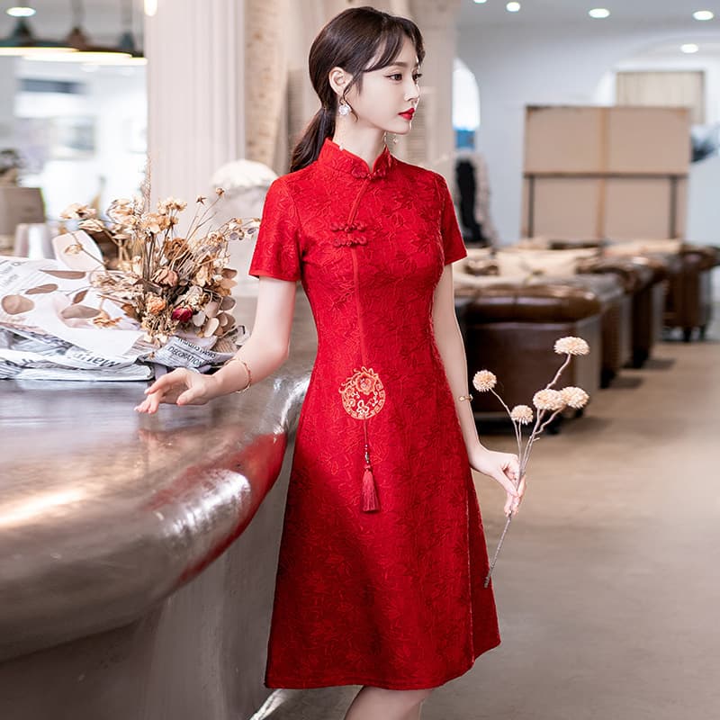 Red Modified Cheongsam New 2023 Young Daily Mid-length Girly Elegant Toast Engagement Dress Summer