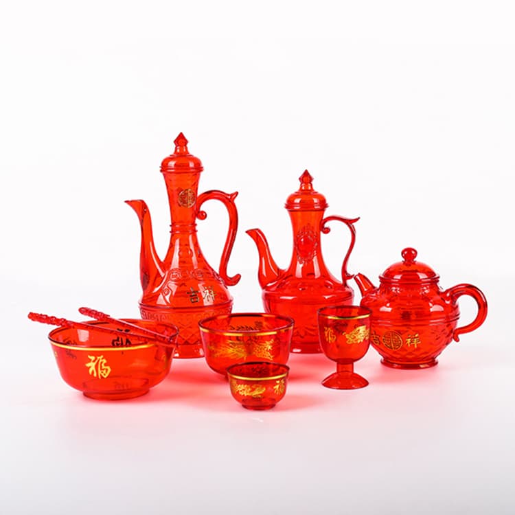 Plastic and crystal water pot for worshipping the God of Wealth, crystal teacups, wine cups, offering cups, Buddhist offering supplies, and Buddhist ritual implements.