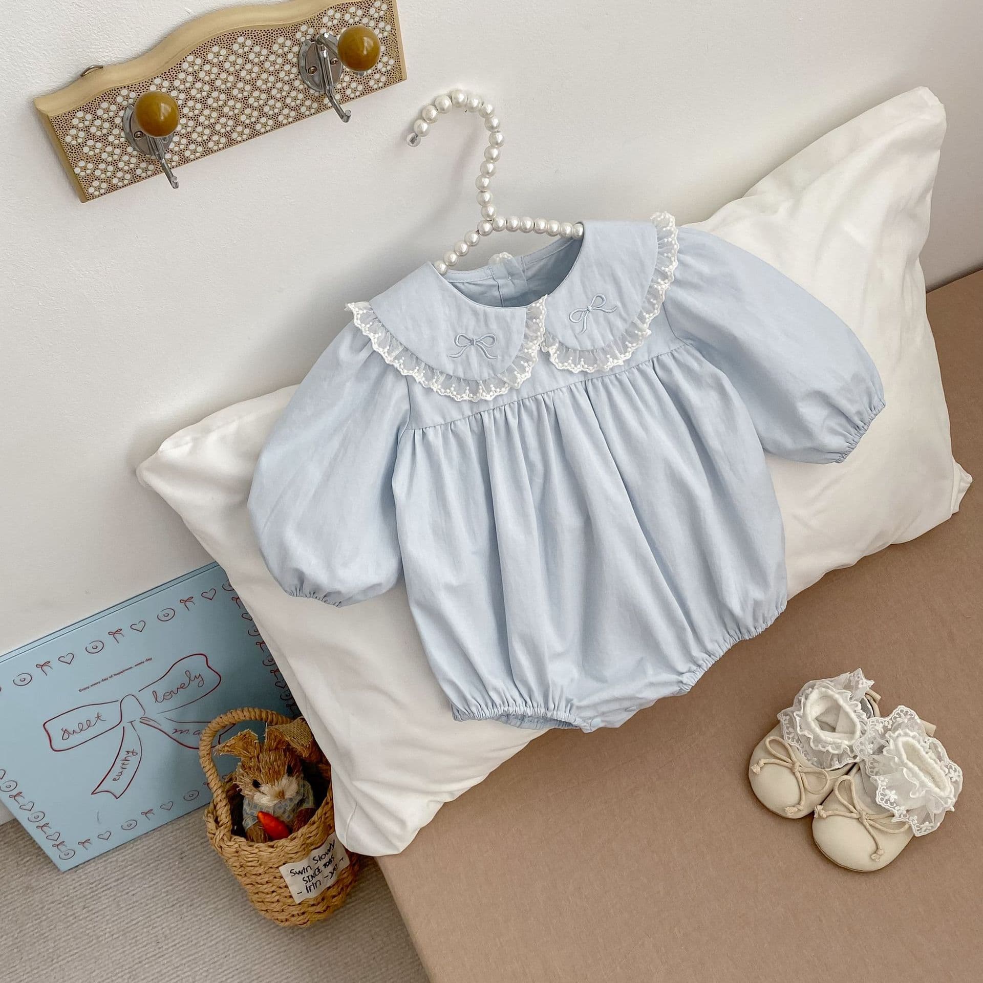 Baby Clothes Spring New Arrivals for Girls, Stylish Doll Collar Embroidered Romper, Long-Sleeve Sweet Jumpsuit, Crawling Outfit
