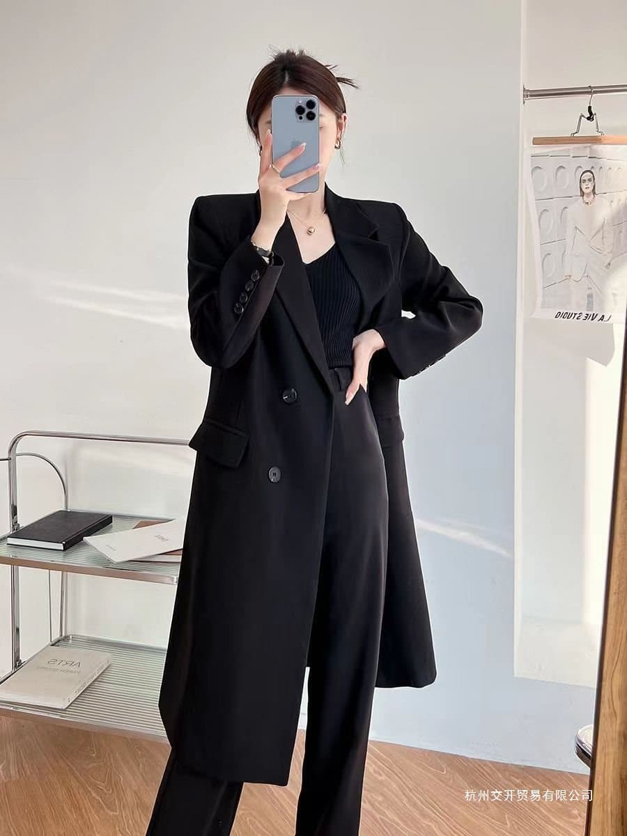 Statement Mid-length Blazer for Women, Spring/Autumn 2024 New Arrival, Elegant British-style Single-breasted Trench Coat Trend
