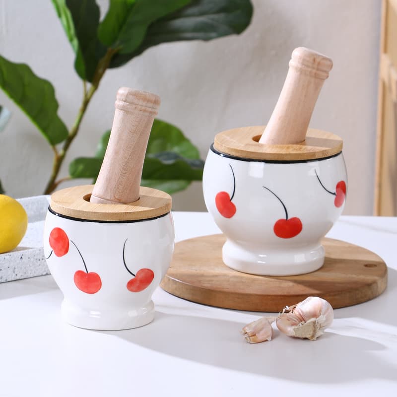 Manual Press Garlic Masher, Oil Chili Pidan Masher, Creative Multifunctional Ceramic Thickened with Lid