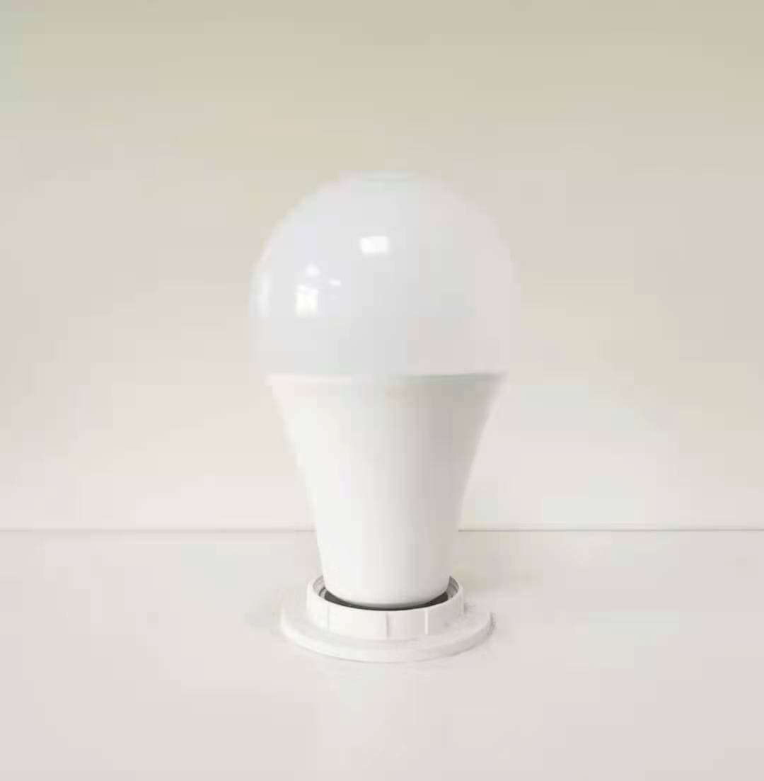 LED light bulb, three-color light bulb, plastic-wrapped aluminum bulb, three-color dimming light bulb