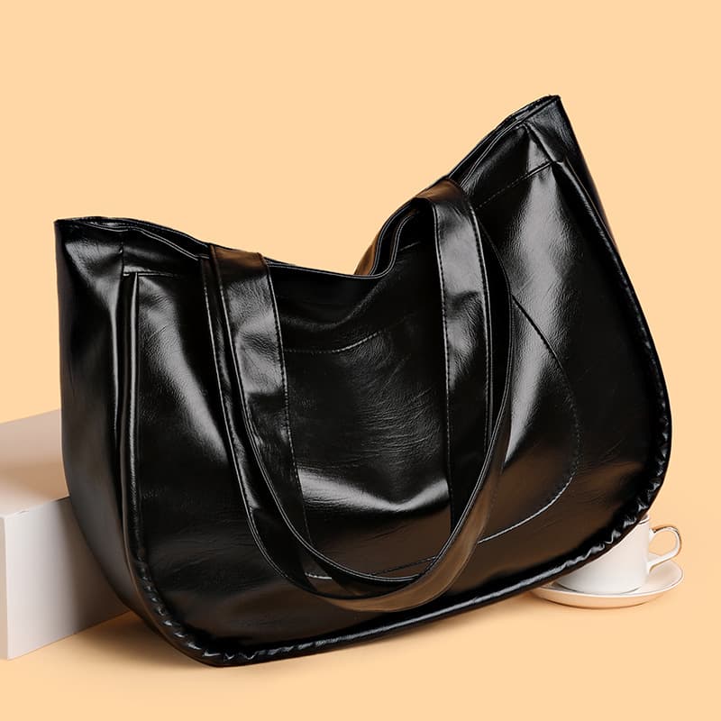 Large Capacity Women's Bag, New Cross-Border Style, Soft Leather Retro Shoulder Bag, High-End Versatile Commuter Handbag, Underarm Tote Bag