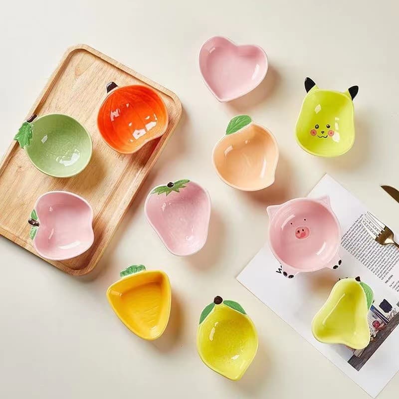 Creative cartoon ceramic dipping sauce dish, cute dumpling dipping plate, bone plate, small side dish plate for home use