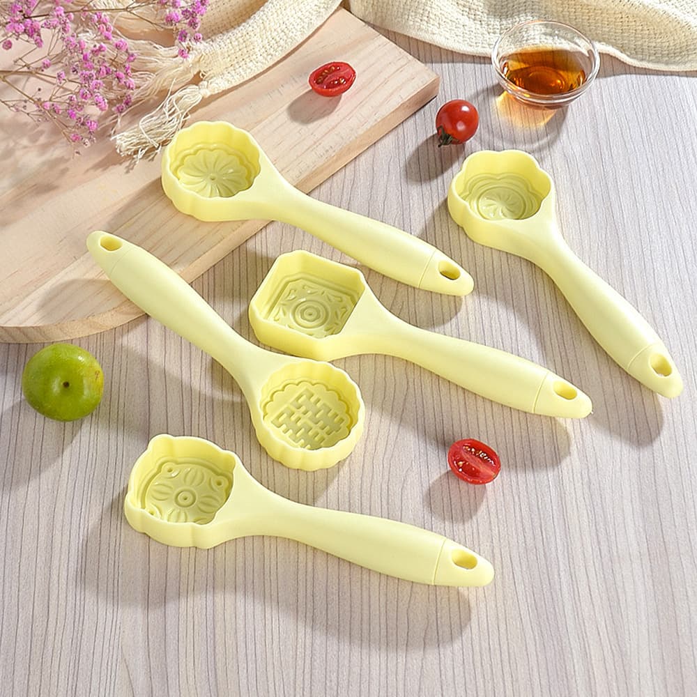 Home Use Mooncake Mold, Chinese Style Creative Hand-Press Model for Mung Bean Cake and Mooncake Stamping, Baking Tool