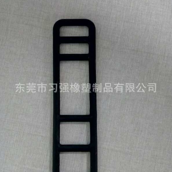 Factory direct supply of silicone dashcam straps at competitive prices, quality guaranteed, and various styles available for cars.