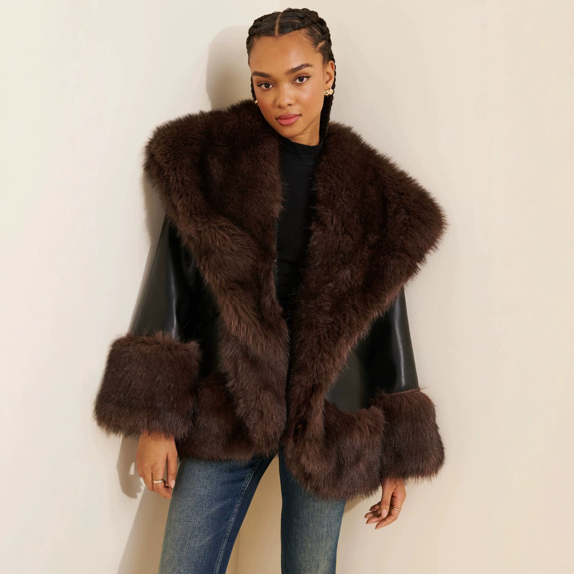 European and American Style Premium Faux Fur Coat with Notched Collar, Loose Fit, Cool and Vintage Jacket for Women