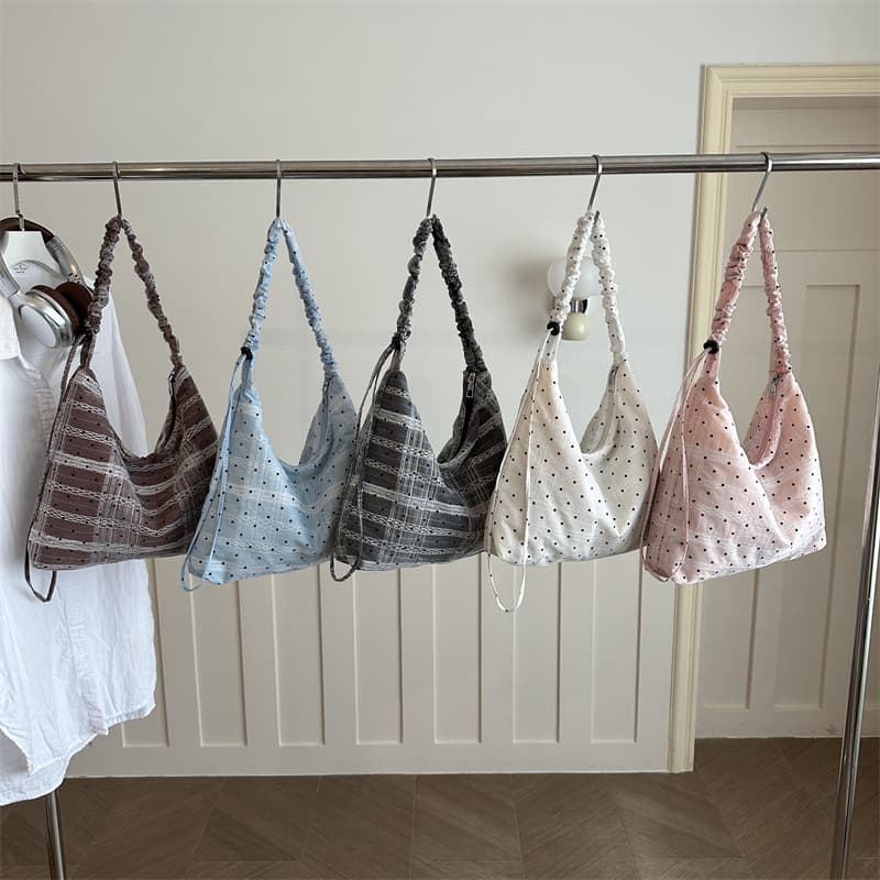 2026 Large Capacity Casual Canvas Student Korean Style New Commuting Polka Dot Underarm Single Shoulder Tote Bag