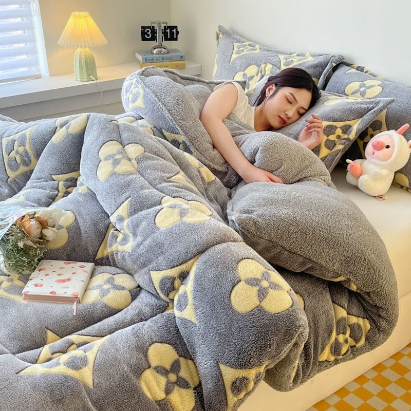 Lamb Fleece Ultra Thick Quilt Double-Sided Fleece Winter Quilt Extra Warmth Winter Fleece Filling Student Dormitory Plush Cotton Quilt