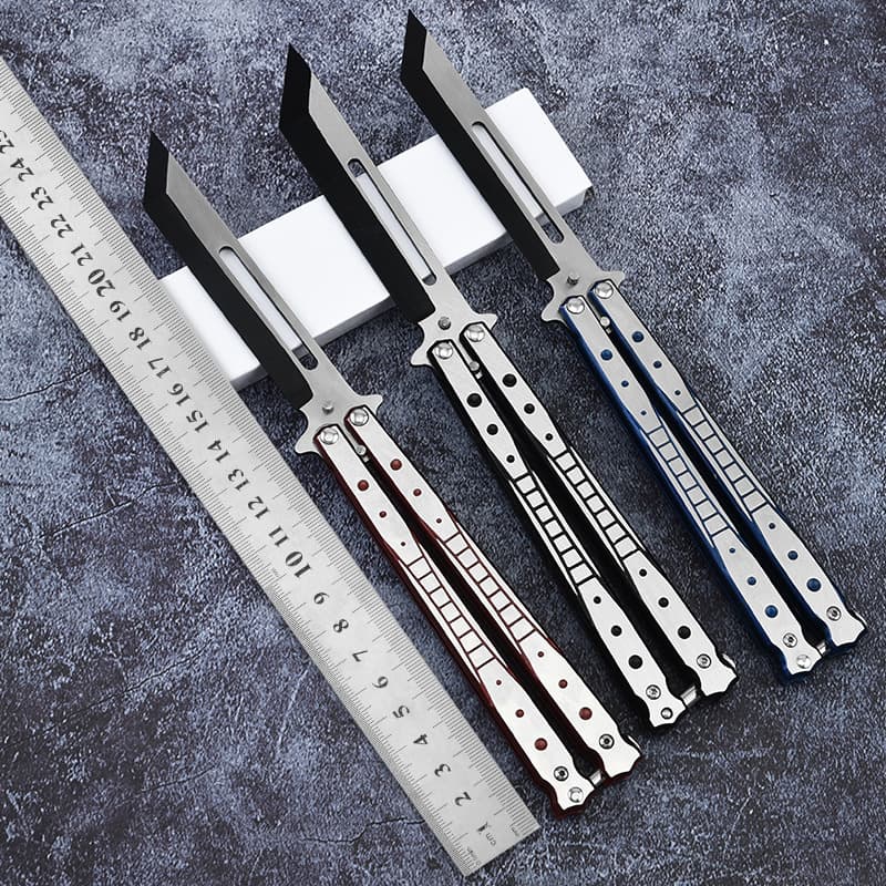 Factory Wholesale Folding Unsharpened Butterfly Practice Knife Portable Outdoor Hand Training CSGO Butterfly Knife Toy