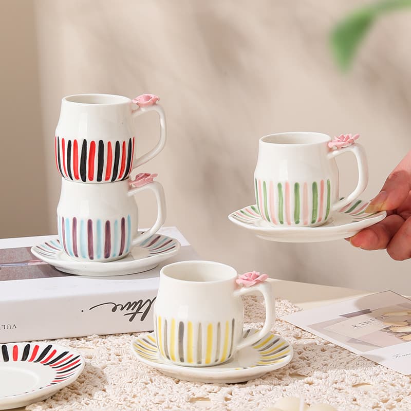 Creative two-color striped hand-kneaded flower coffee cup and saucer espresso ceramic coffee cup afternoon tea ceramic coffee cup and saucer set