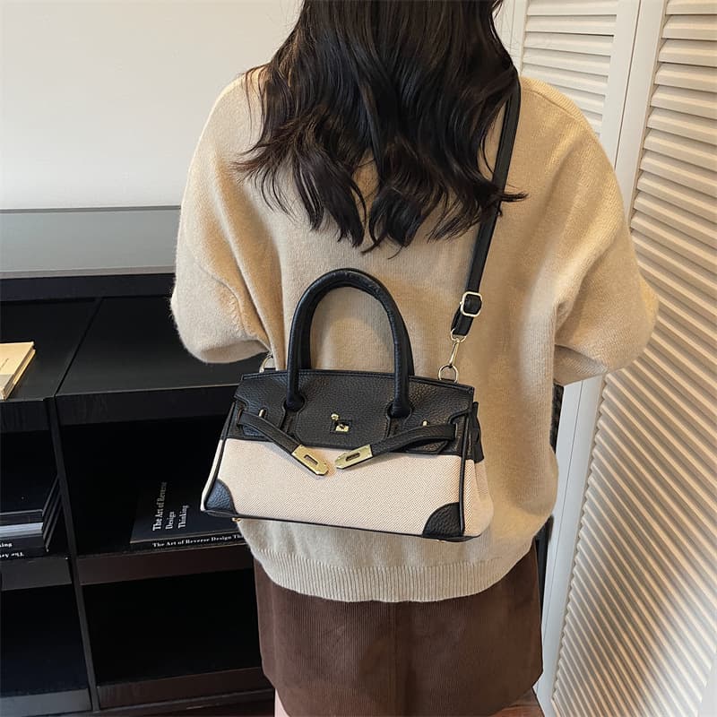 Fashion women's bag 2026 summer new style high-value simple and stylish Korean style color matching and contrasting hand-held shoulder crossbody bag