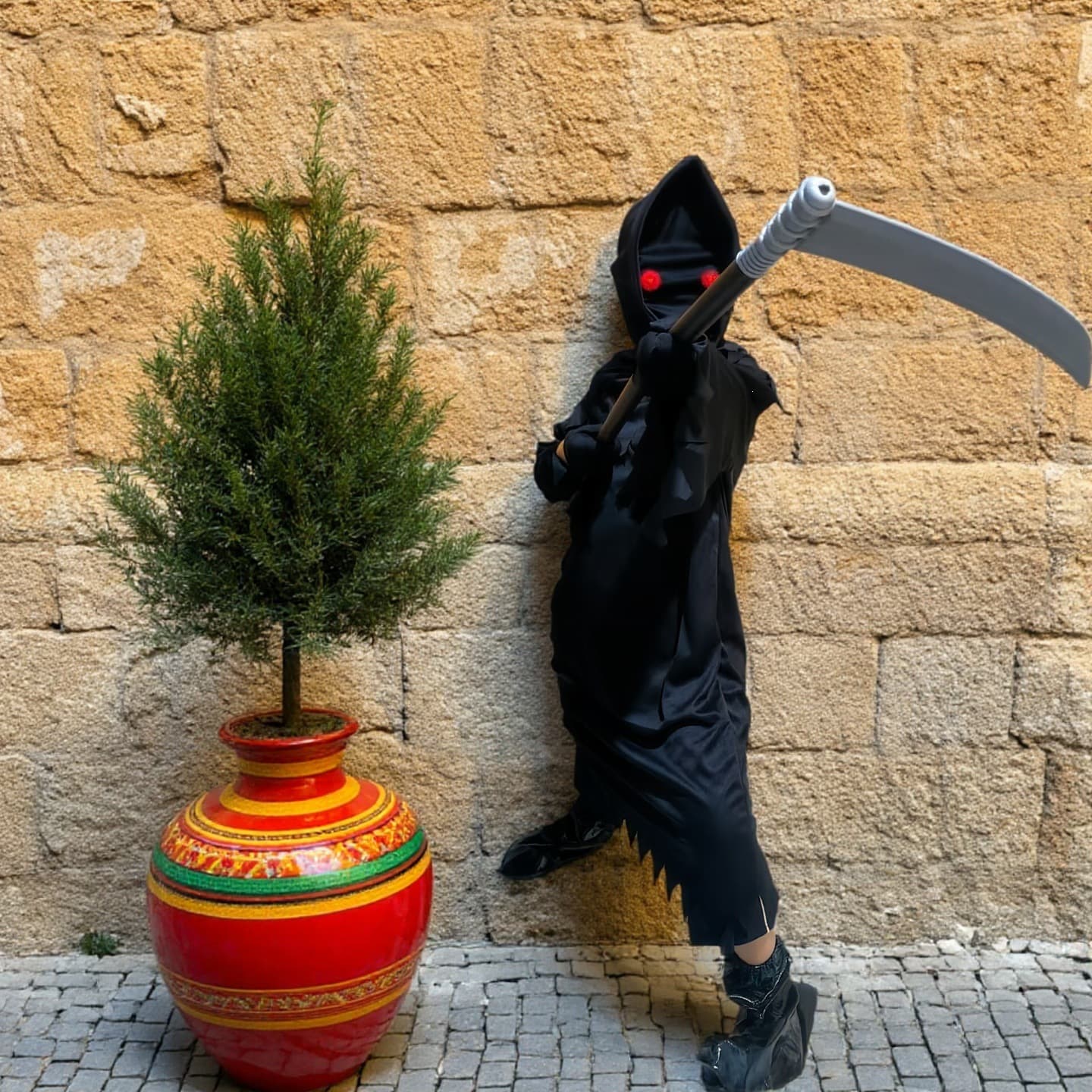 Kids Halloween Grim Reaper Cosplay Costume with Light-Up Glasses Stage Performance Outfit