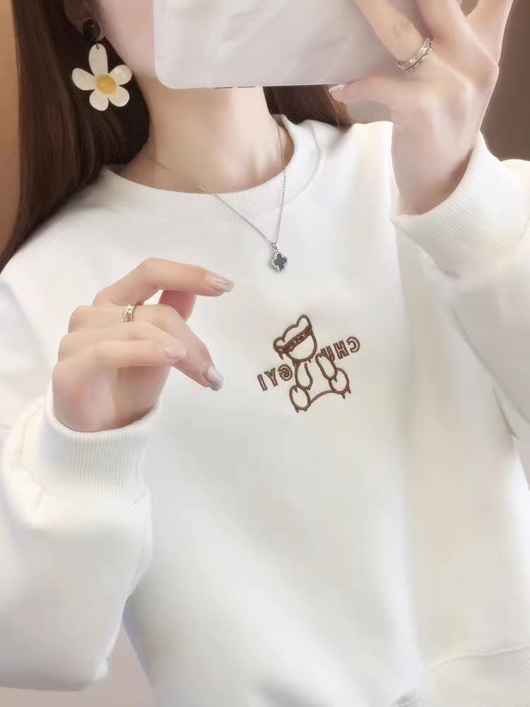 2023 New Women's Round Neck Sweatshirt, Short Fashionable Casual White Top, Fleece-Lined