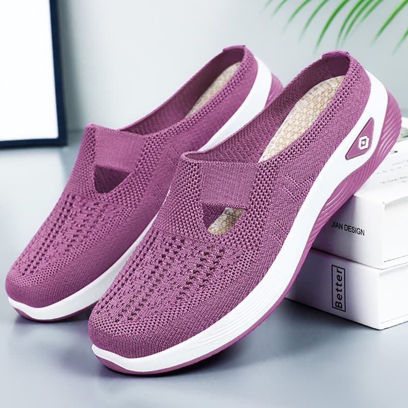 Women's Summer New Slip-On Outdoor Wearable Slippers Breathable Mesh Hollow Soft Bottom Comfortable Casual Shoes