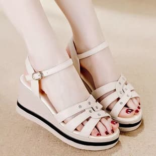 2026 Summer New Style Platform Thick Sole Roman Sandals Lightweight Soft Sole Women's Wedge Heel Sandals Mother Sandals