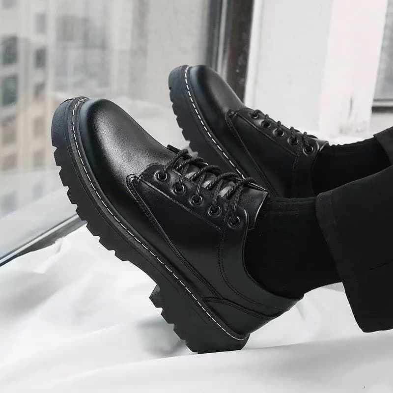 Spring and Autumn Breathable British Business Formal Leather Shoes Trendy Versatile Round-Toe Casual Lace-Up Black Work Shoes for Men
