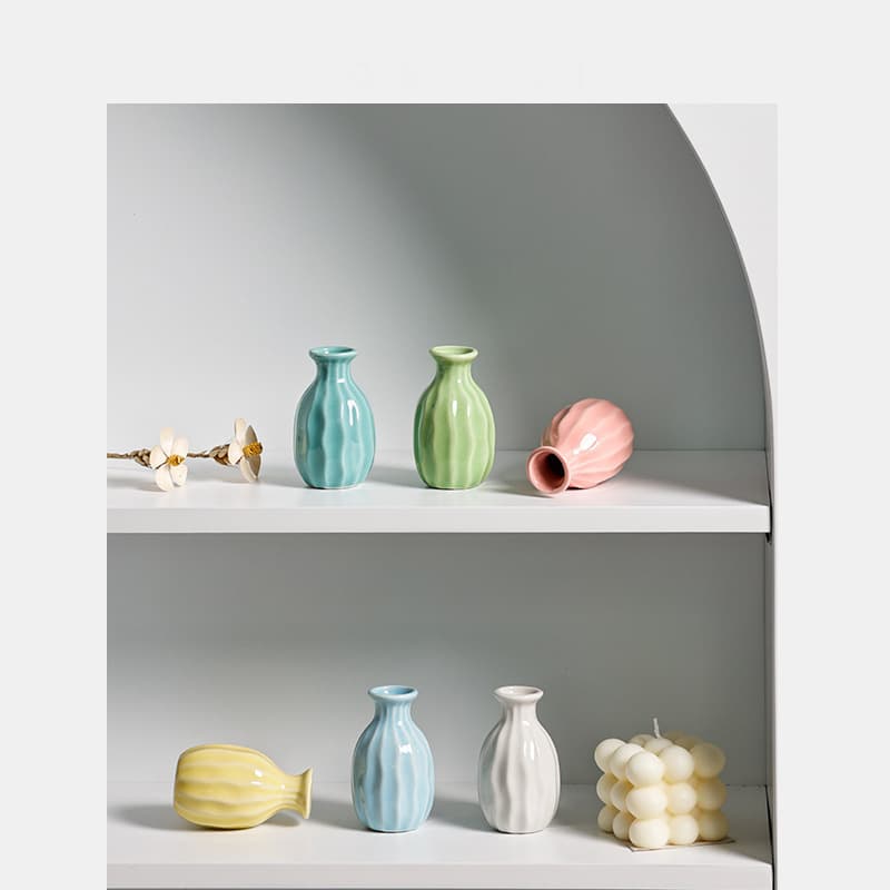 Small ceramic vase, dried flower ornaments, living room dining table, TV cabinet, wine cabinet, hotel soft furnishing, home flower arrangement decoration