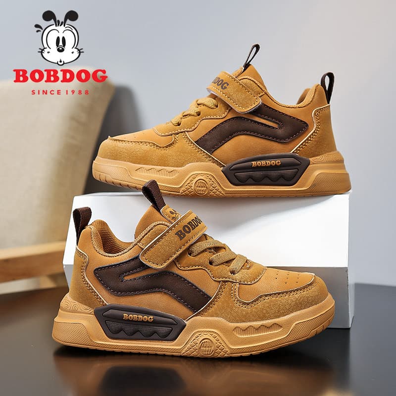 Babudou Boys' Board Shoes 2024 Winter Leather Anti-Slip Sports Shoes Primary School Students Mid-Top Fashion Versatile Style