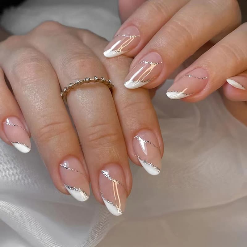 Almond nails pure desire glitter powder beveled French sweet girl gentle fake nails wearable nails wholesale nails
