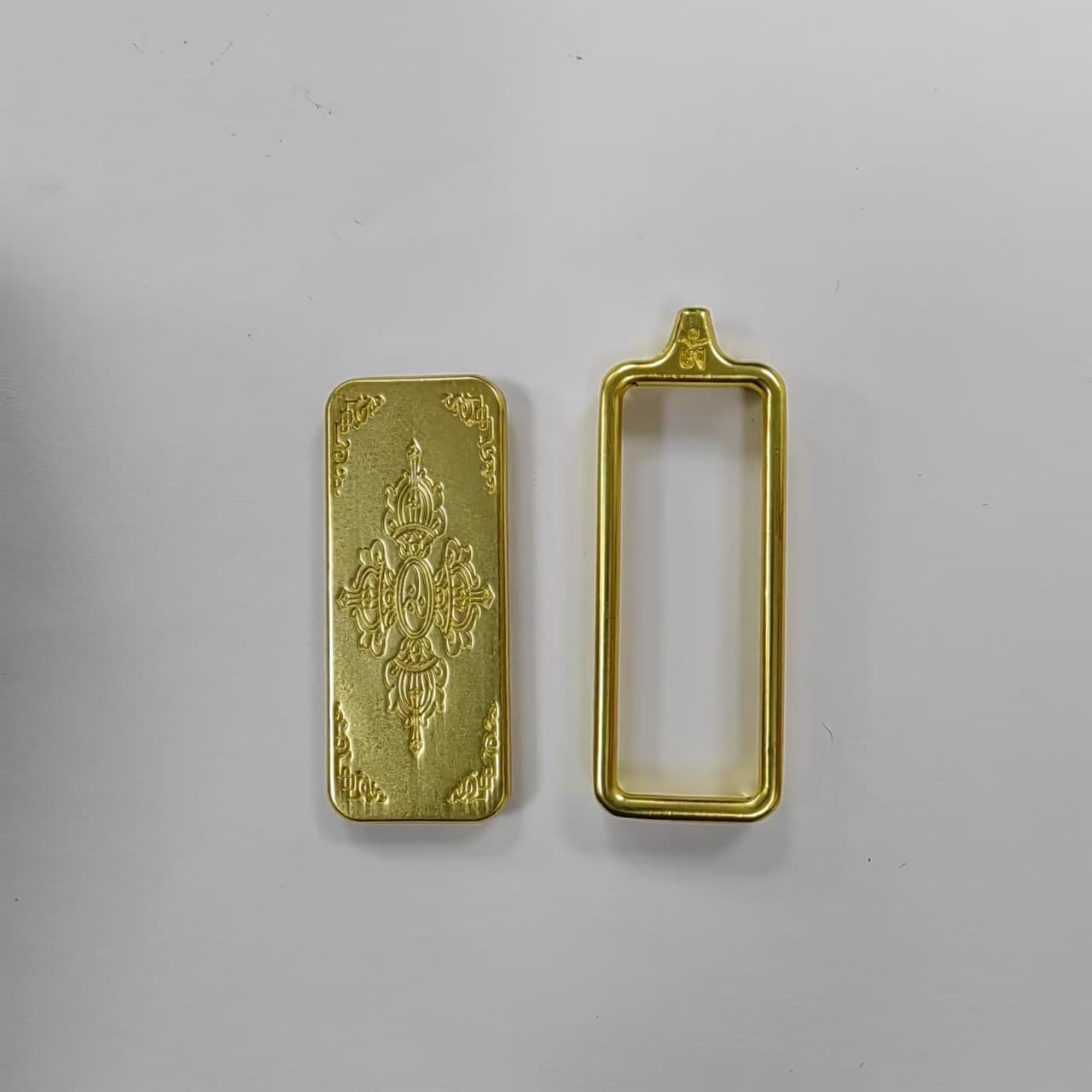 New Tibetan Thangka box pendant gau box, multi-size necklace, gold alloy empty box, 1*3 small long strip, 2*3