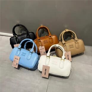 Zhang Yuanying Same Style Miu Home Bowling Boston Pillow Bag Fashion Versatile Large Capacity Handheld Crossbody Bag for Women