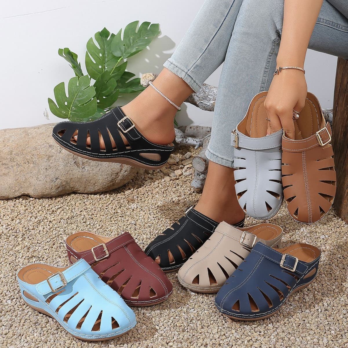 2026 Summer European and American Style Closed-Toe Hollow Thick-Soled Slippers for Women, Cross-Border Wedge Suede Inner Lining Casual Slippers Wholesale