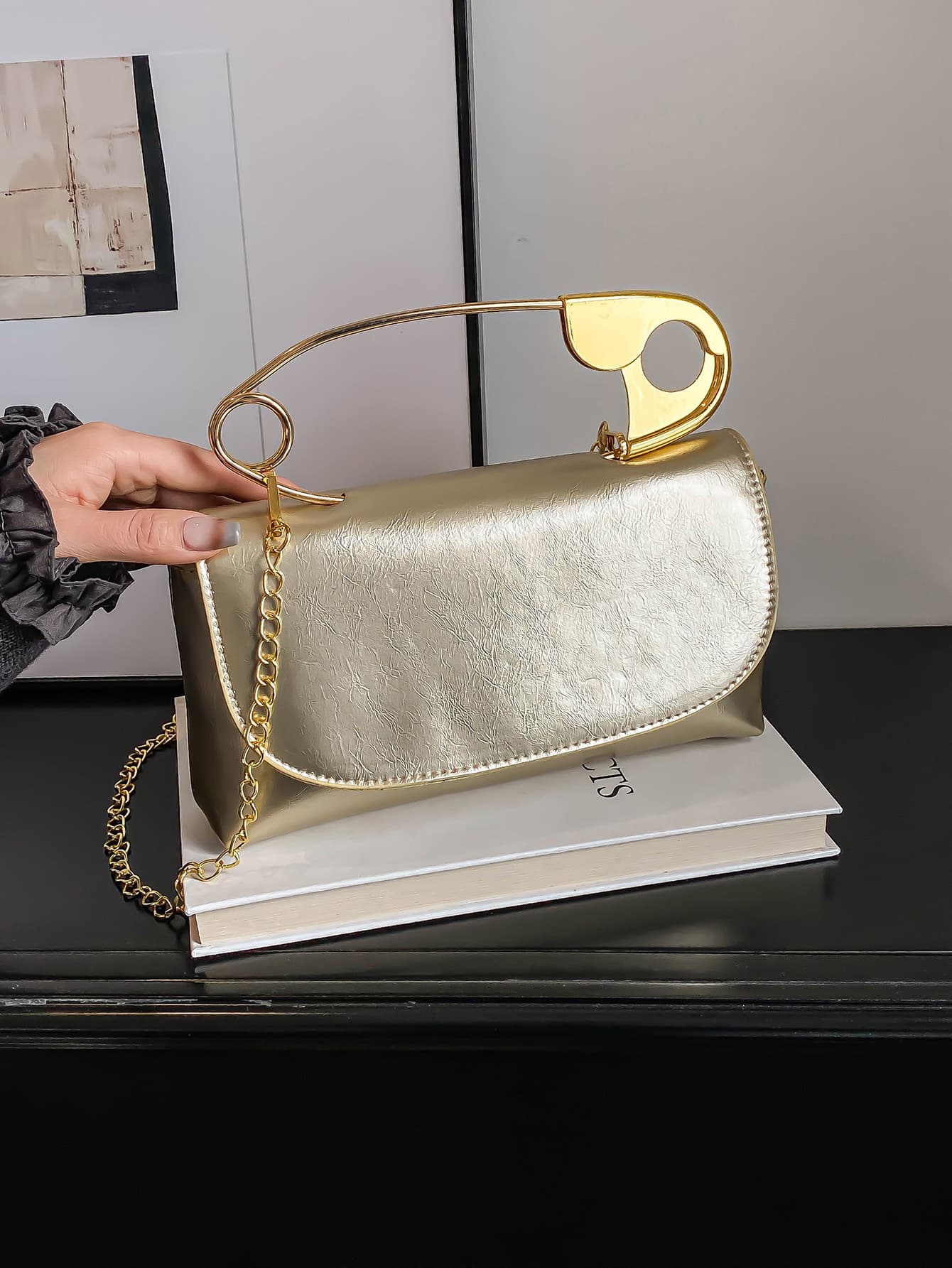 Personalized Ins Design Paperclip Handle Bag 2026 New Korean Style Versatile Chain Bag Premium Shoulder Crossbody Bag