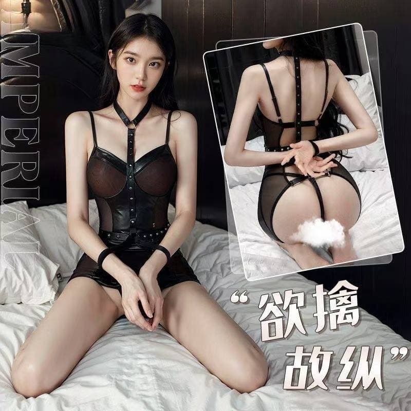 Sexy Lingerie with Rivet Decorations, Sheer Fabric, Revealing Buttocks, Mature Sexy Uniform, Seductive Sleepwear, SM Bondage Set
