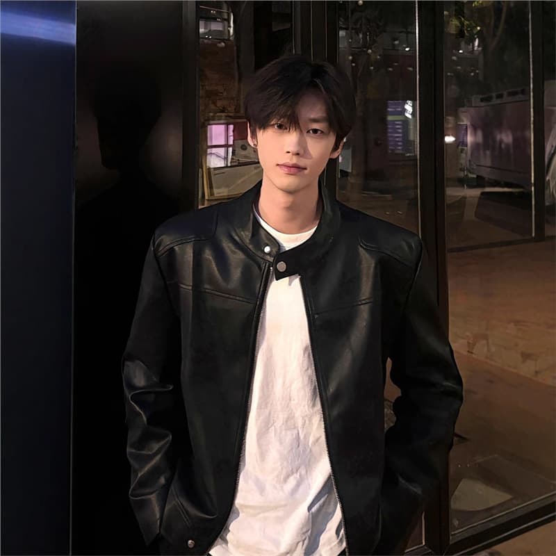 American Short Motorcycle Leather Jacket for Men, Unique Cool High-End Cleanfit Stand Collar Flight Jacket Trendy