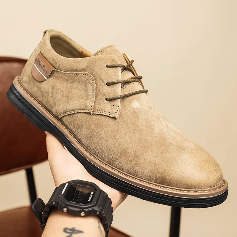 Men's Matte Casual Pointed Toe Leather Shoes Lace-Up Fashion Trendy Large Size Men Shoes