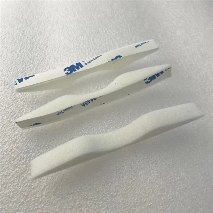 In-stock masks with nose clips, anti-fog sponge strips, anti-fogging for glasses, reduce pressure on the bridge of the nose, soft and comfortable.