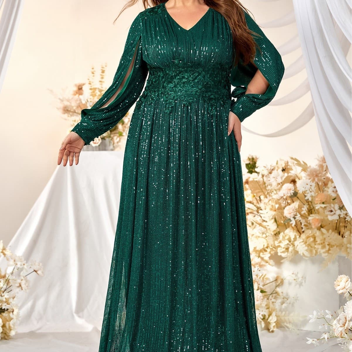 Hot Selling Plus Size Evening Gown Sequined V-Neck Slit Long Sleeve Prom Dress Floor-Length Gown - FMGN313