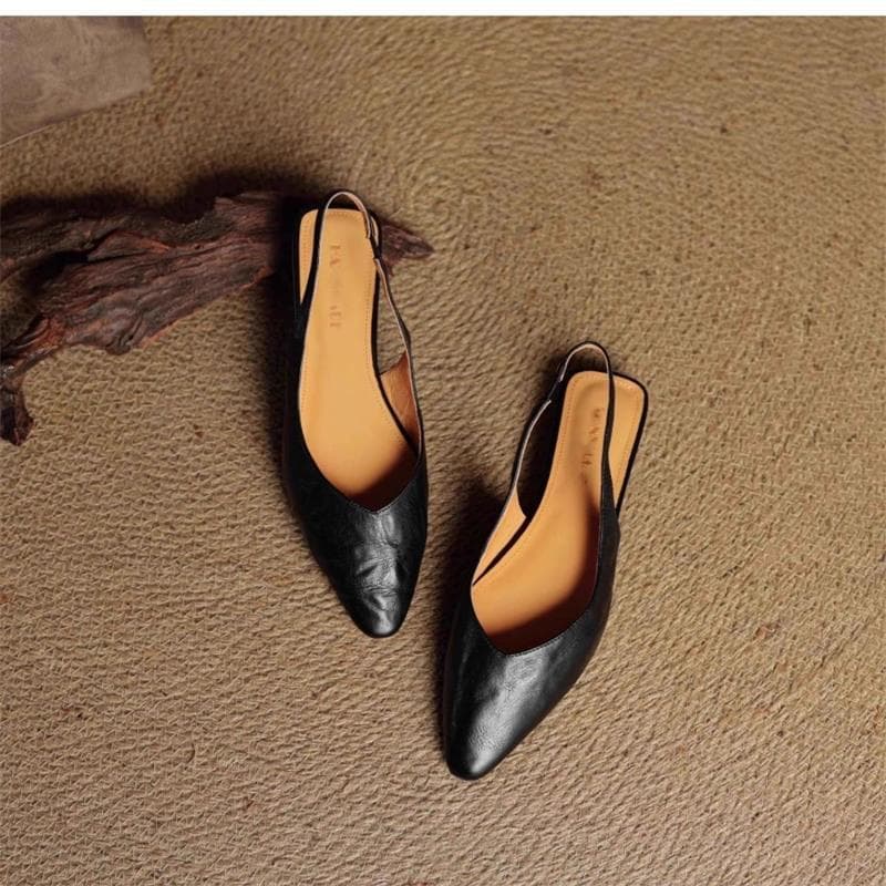 French-Style Elegant Pointed-Toe Shallow Flat Soft Leather Sandals for Women, Summer Outdoor Wear, Versatile Backless Single Shoes, Trendy New Sandals