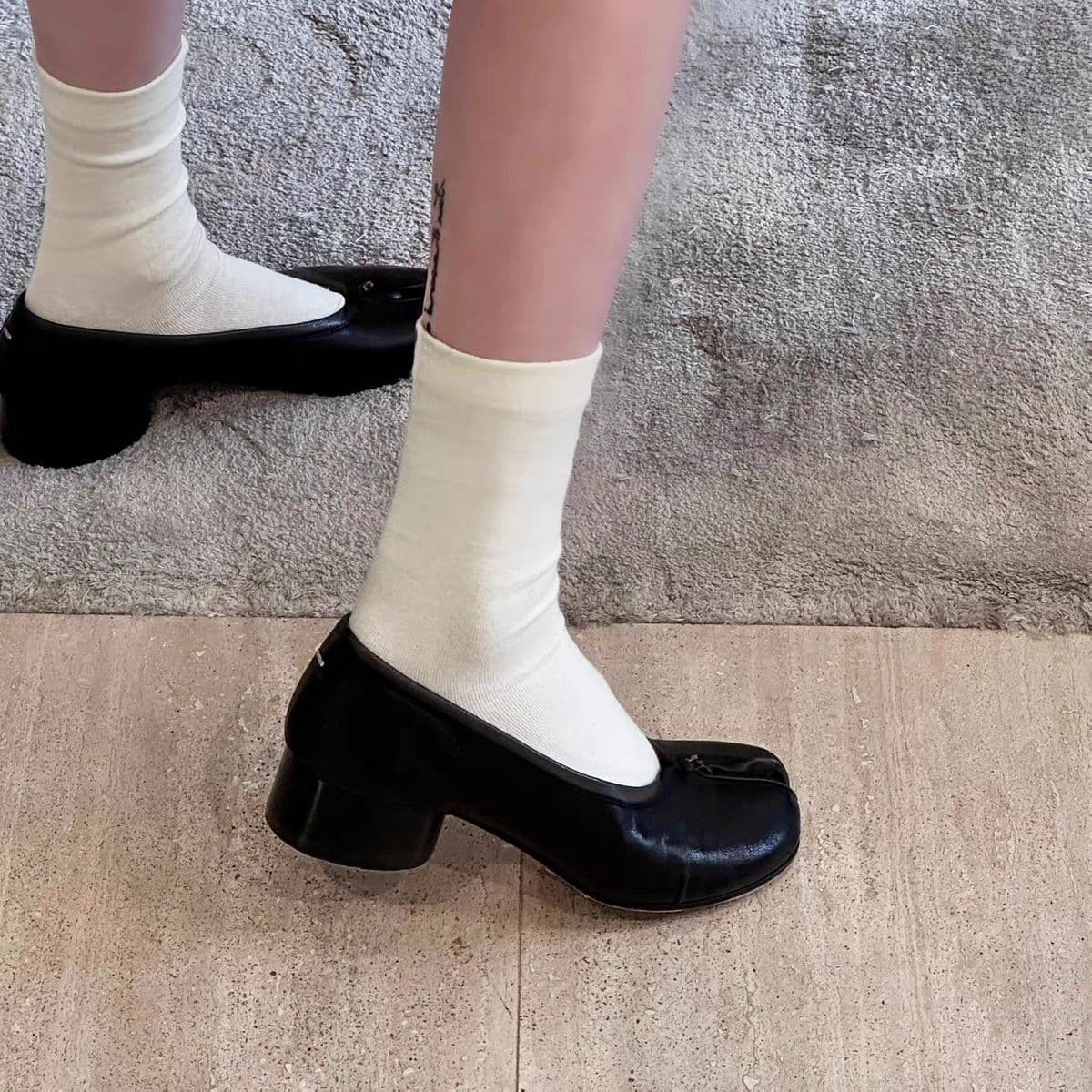 Sheepskin Version ~ Genuine Leather Niche Chunky Heel Shallow Mouth Slip-On Women's Pig Toe Shoes Horse Hoof Split Toe Mary Jane Shoes
