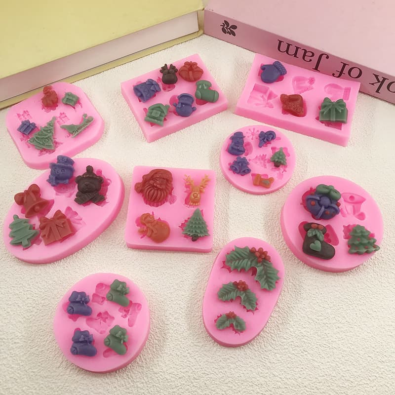 Christmas Cake Baking Mold Chocolate Fondant Mold Holly Leaf Santa Claus Silicone Mold Wholesale