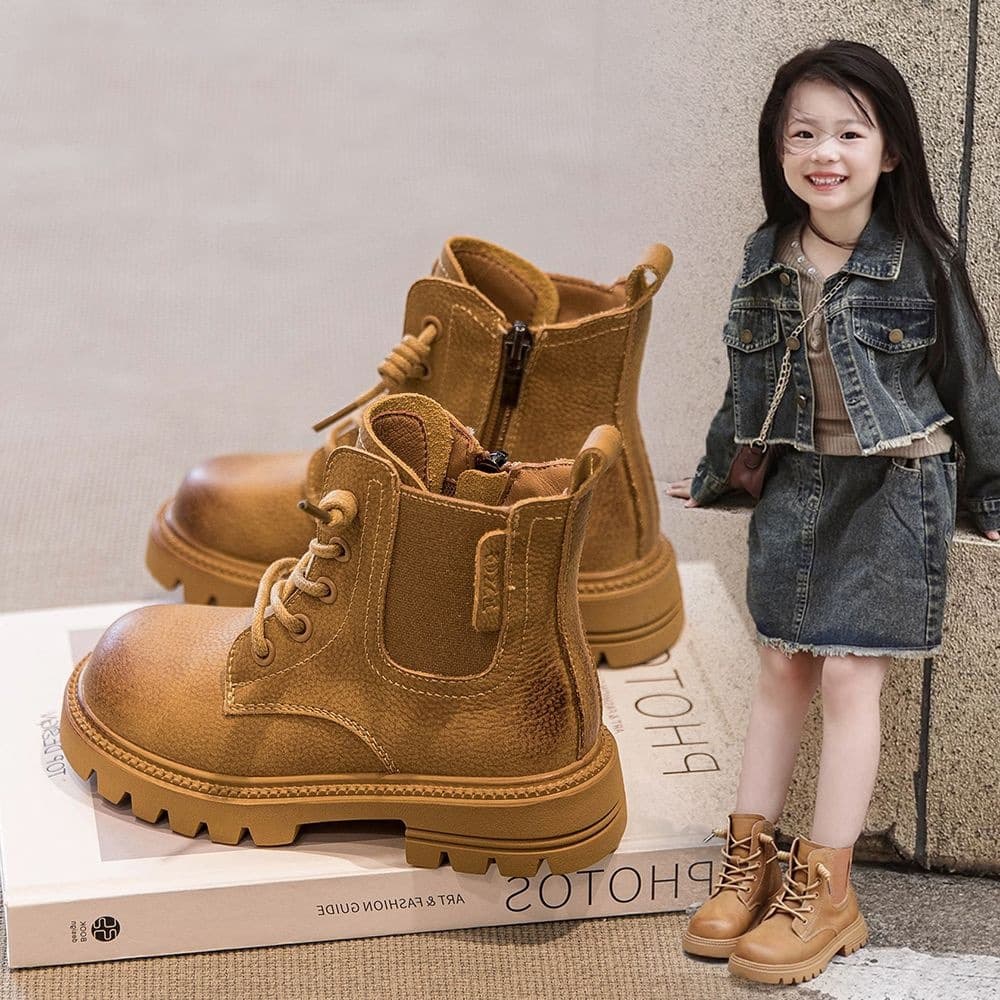 Children's Martin Boots 2026 Autumn New Boys' Single Boots Girls' Baby Medium and Large Children's Soft Soled Short Boots Children's Shoes Trendy