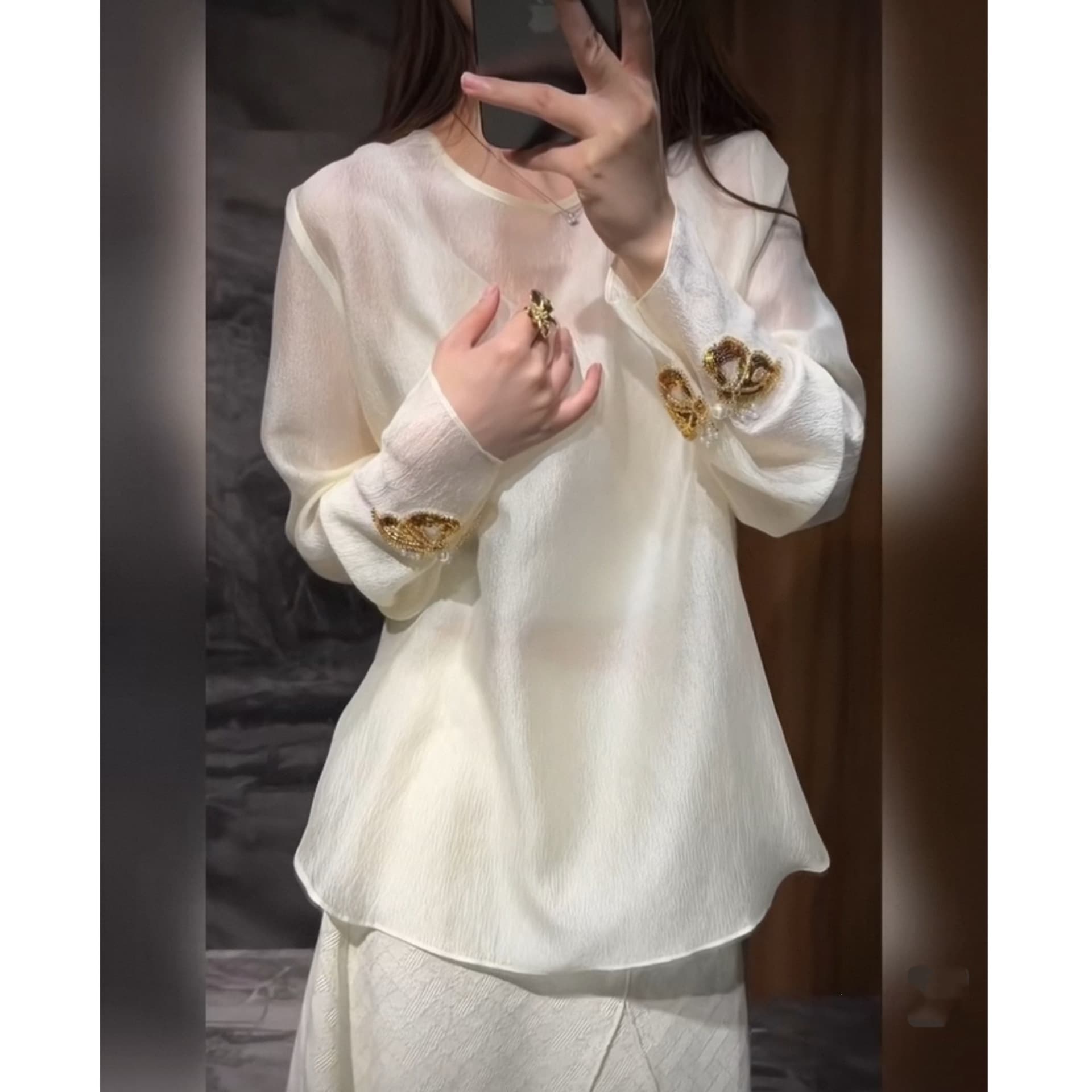 2026 New Chinese Style Heavy-Duty Butterfly Blouse for Women Spring/Summer Slim Fit Base Layer Sun Protection Top