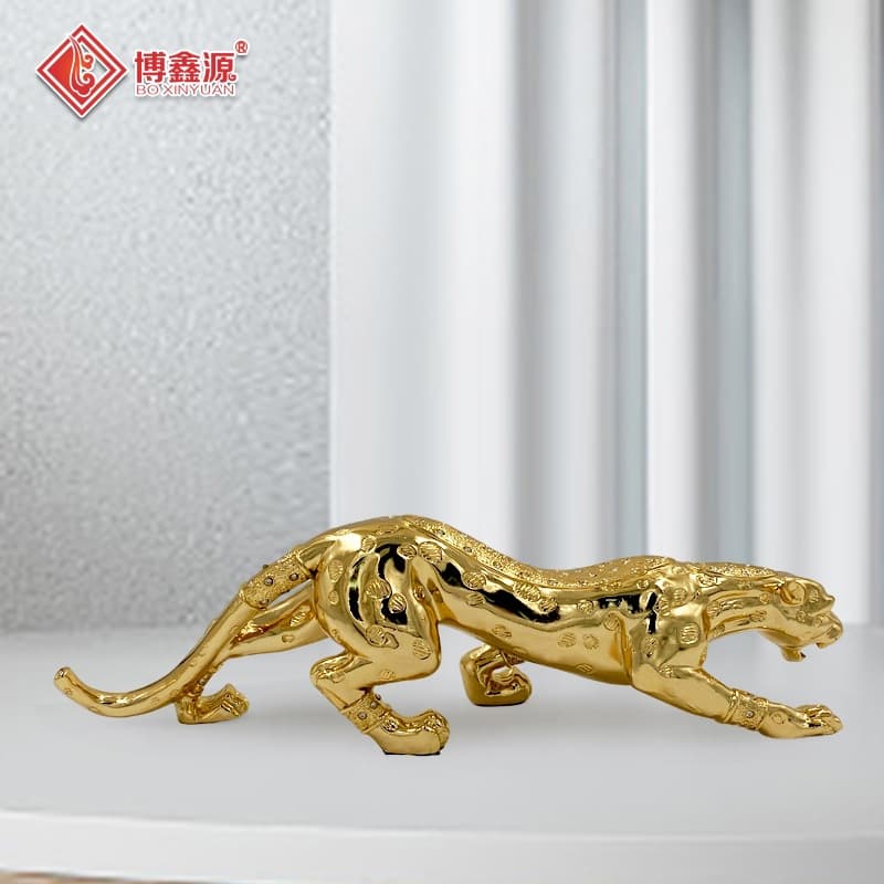 Resin European-Style Solid Leopard Figurine with Diamond Inlay, 56cm Long Leopard, Wholesale Creative Office Decoration