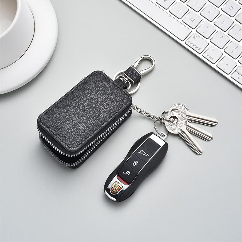 New Key Case for Men, Compact and Slim Car Key Case for Women, High-End Genuine Leather Texture Keychain with Lychee Pattern