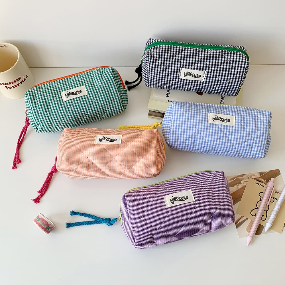 Korean style color-blocked plaid pencil case for students, girly stationery storage bag, large capacity cosmetics and sundries storage bag.