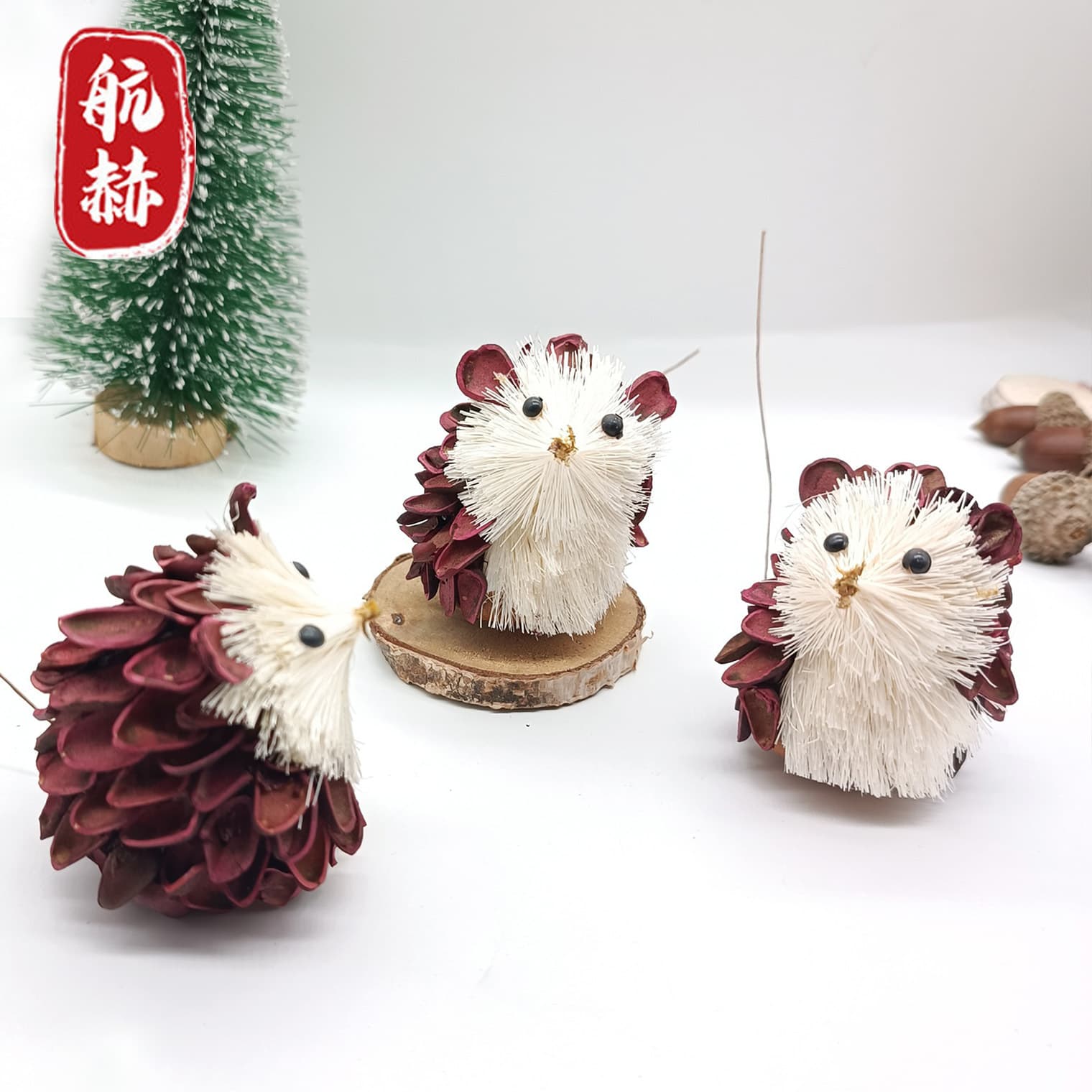 Simulated owl ornaments kindergarten classroom desktop handmade materials handmade diy materials simulated hedgehog ornaments