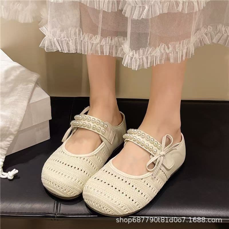 French-style platform wedge sandals for women, spring/summer 2025 new style, versatile, unique, chic, and perfect with skirts.